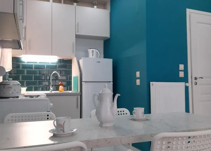 Apartment Comfortable, Colorful, Center